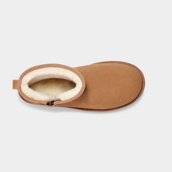 UGG Women's Classic Mini Bailey Zip Boot - Picture 3 of 4